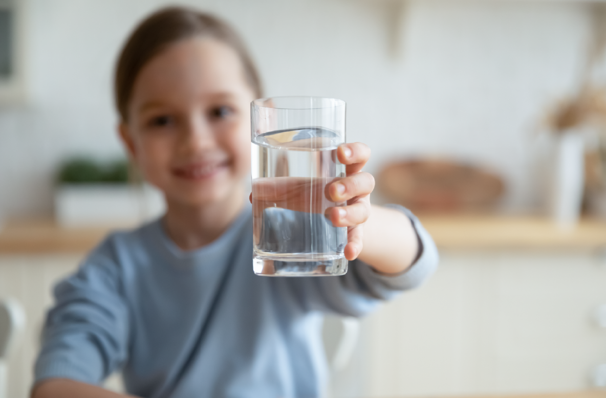 Agua y la salud en los niños