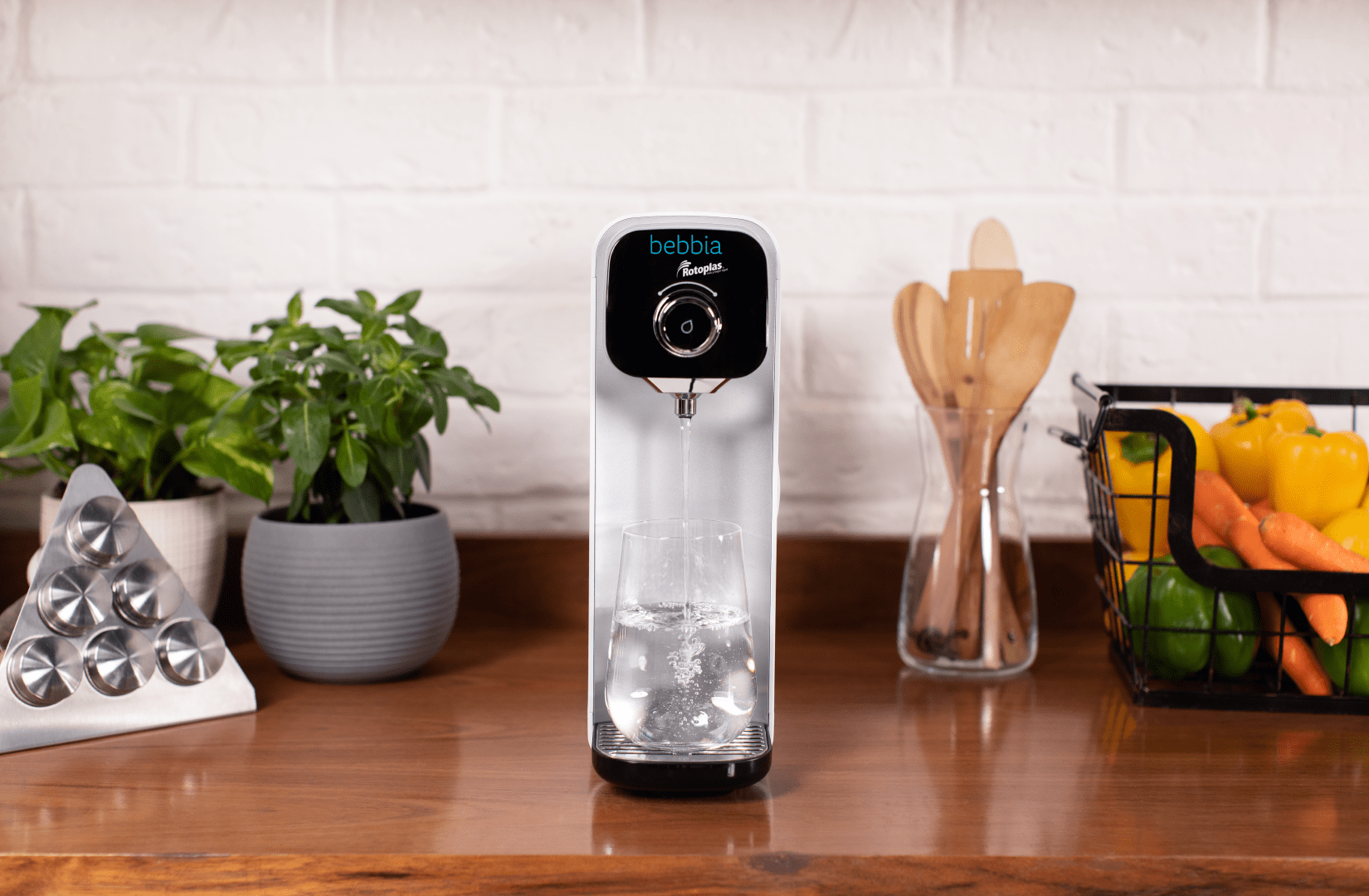 emoción fácilmente diseñador Purificador de agua vs filtro de domésticos, ¿Cuál es el ideal para obtener  la mejor calidad del agua en tu hogar? » Bebbia