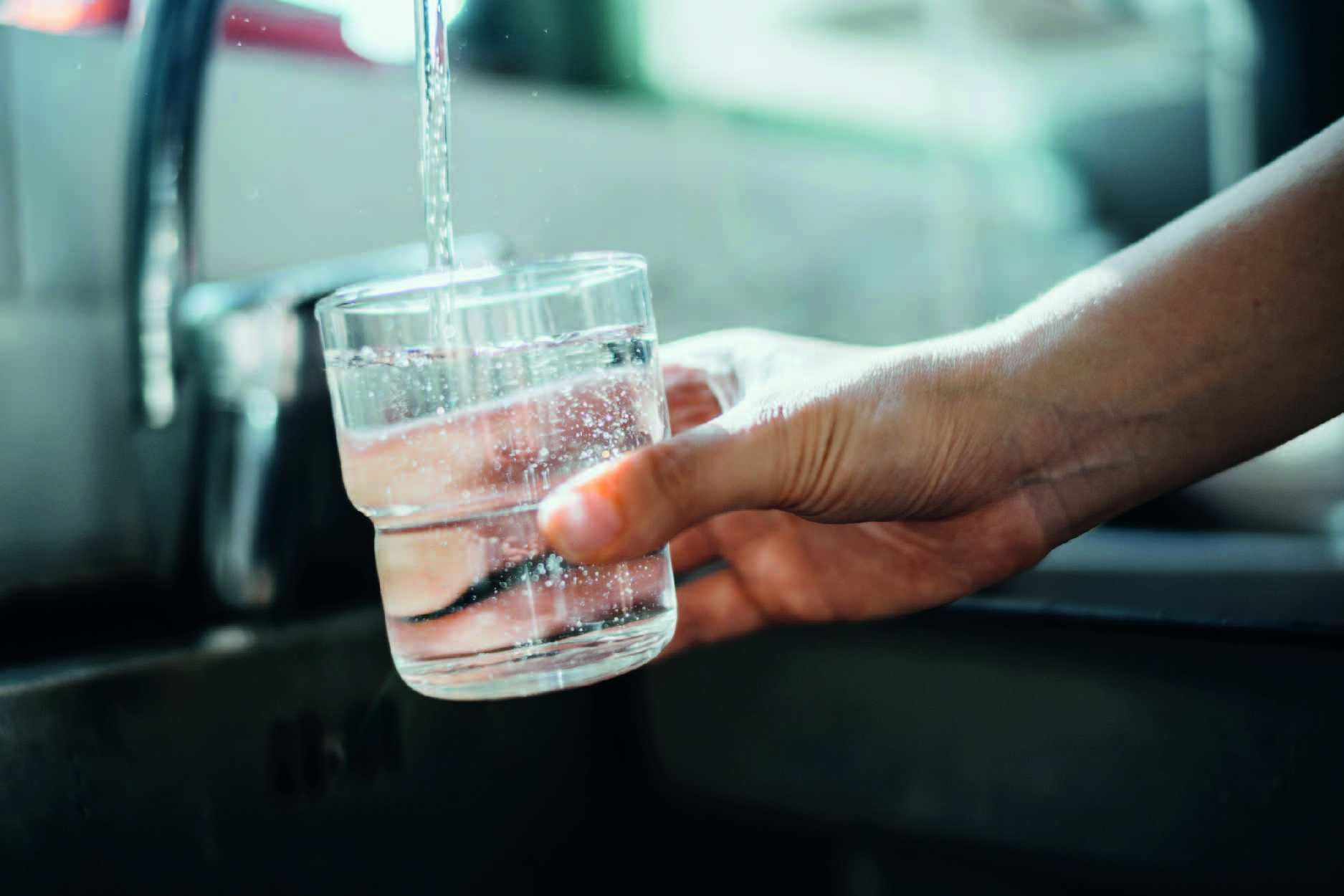 5 beneficios de la ósmosis inversa para filtrar agua